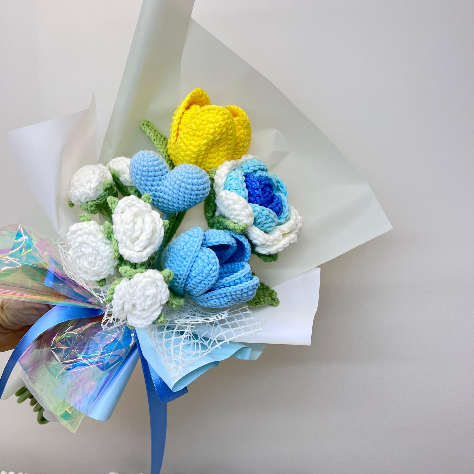 Charming Crochet Flower Bouquet - Delightful Dreams III