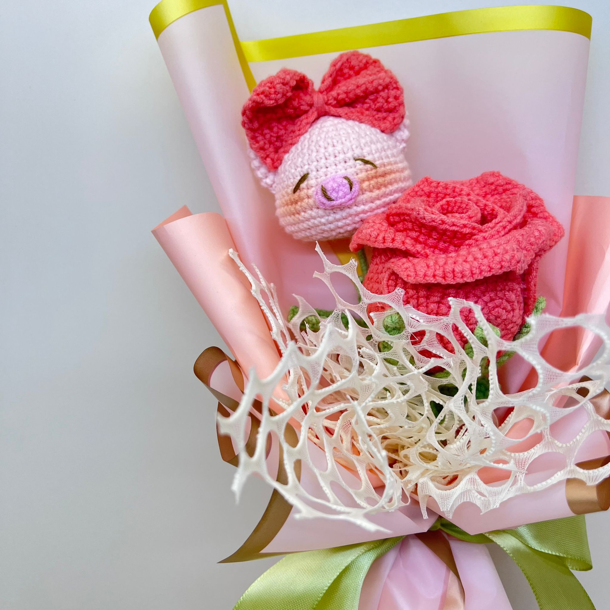 Handcrafted Crochet Flower Bouquet with Adorable Amigurumi Piglet Charm
