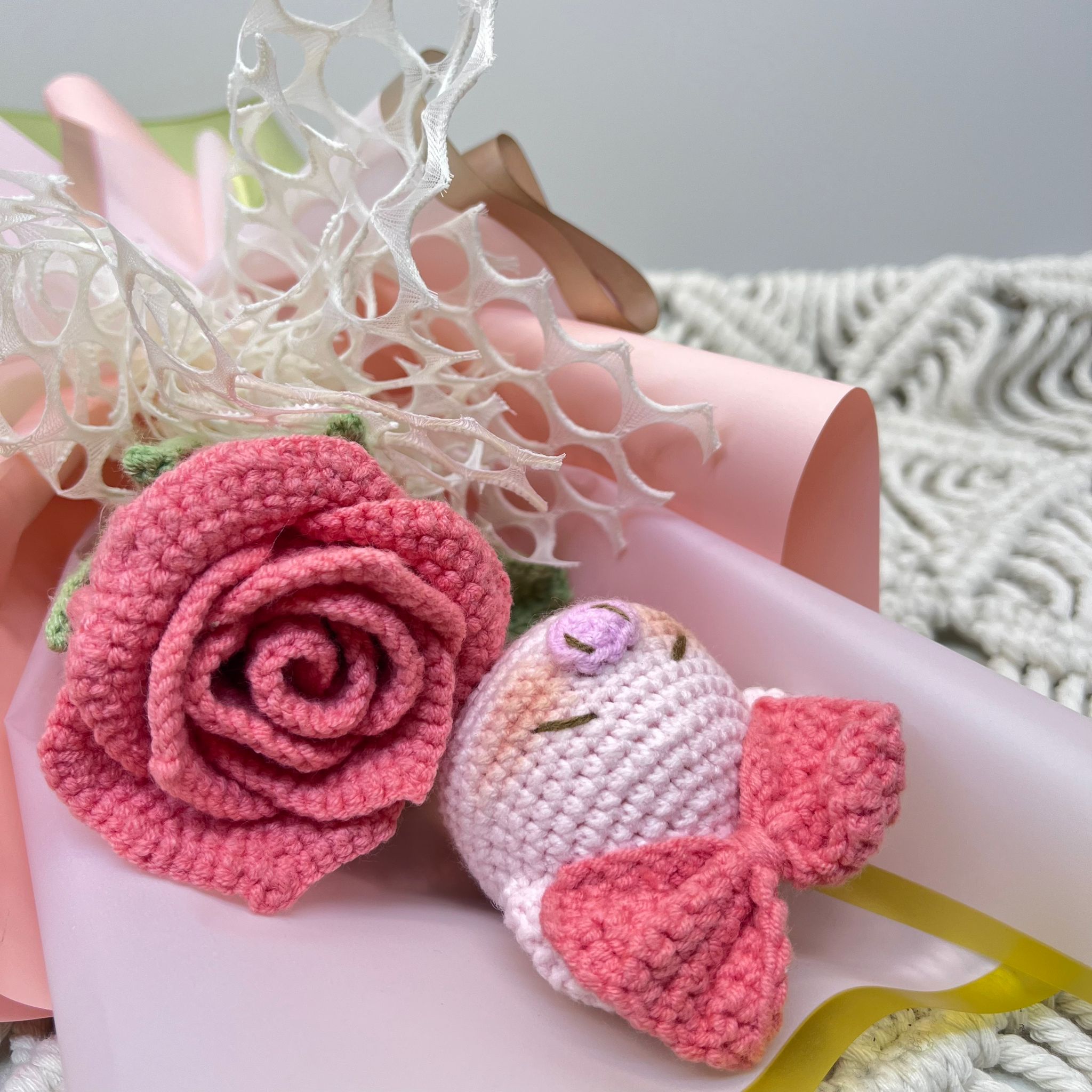 Handcrafted Crochet Flower Bouquet with Adorable Amigurumi Piglet Charm