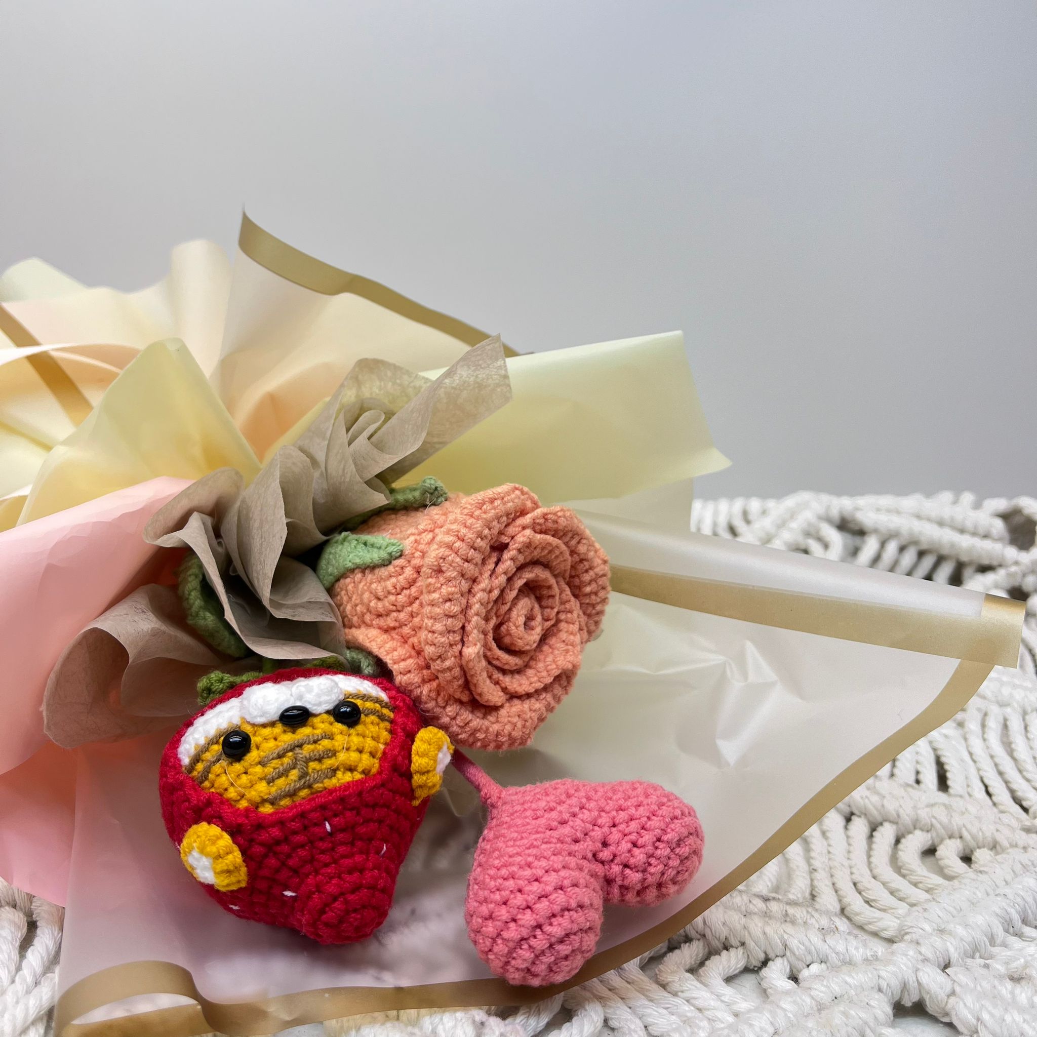 Charming Crochet Flower Bouquet with Tiger Accent