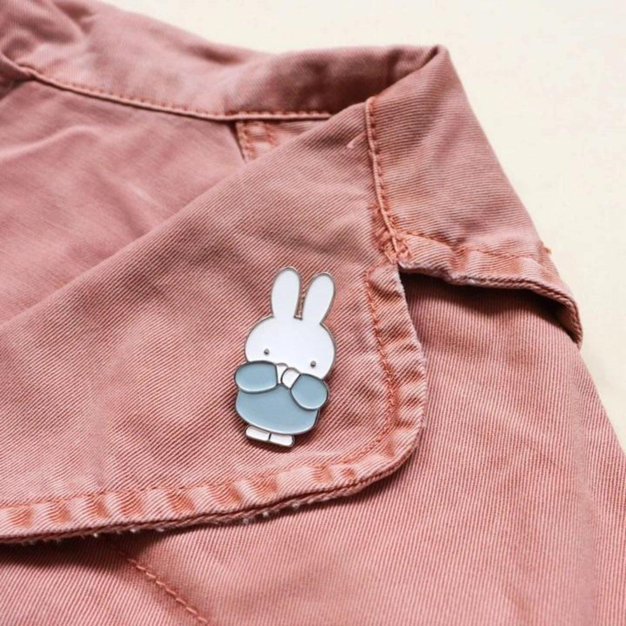 Miffy Enamel Pin - Shy - KLOSH