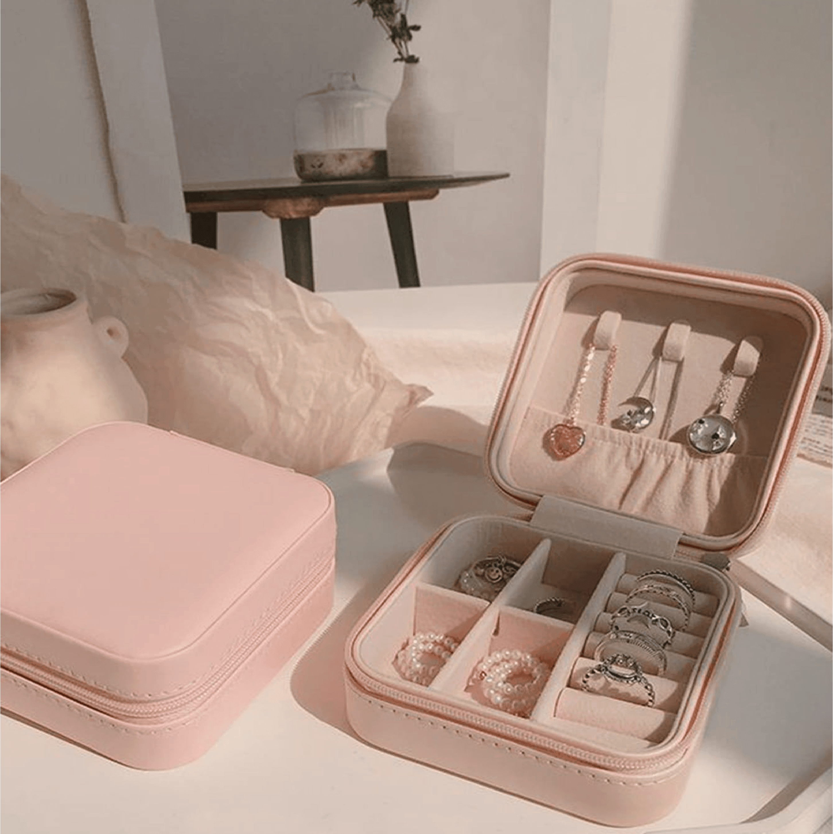 Portable Jewellery Box - Square Shaped - KLOSH