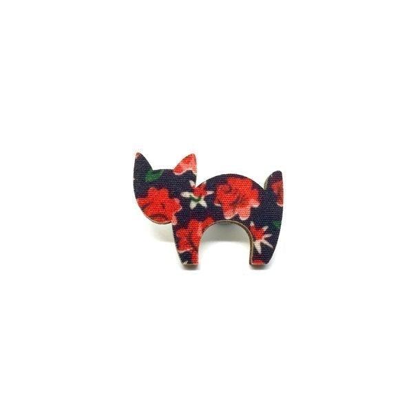 Brooch Pin - Red Floral Scaredy Cat (Wooden) - KLOSH