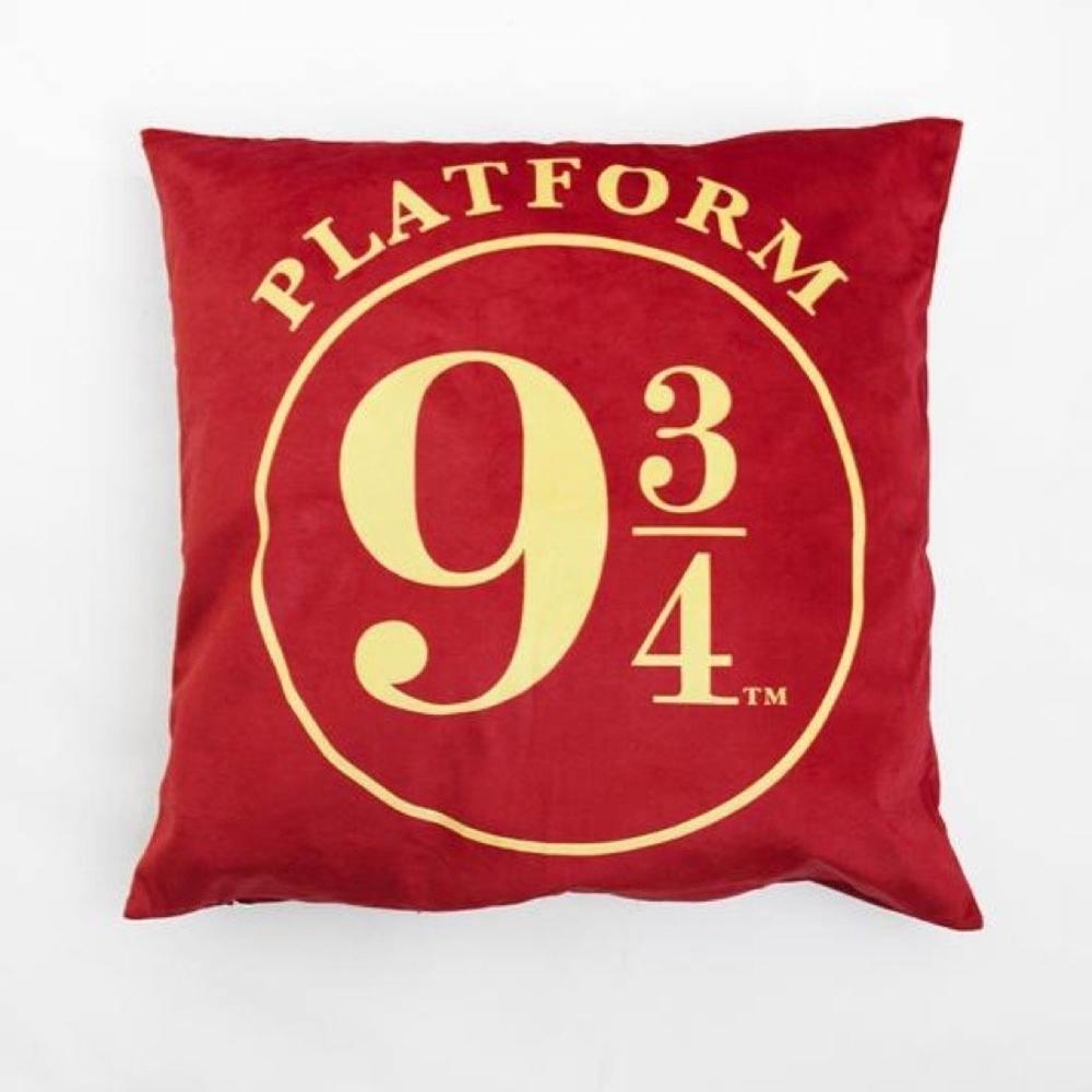Harry Potter Platform 9 3/4 Velvet Cushion Cover Klosh Gift Online