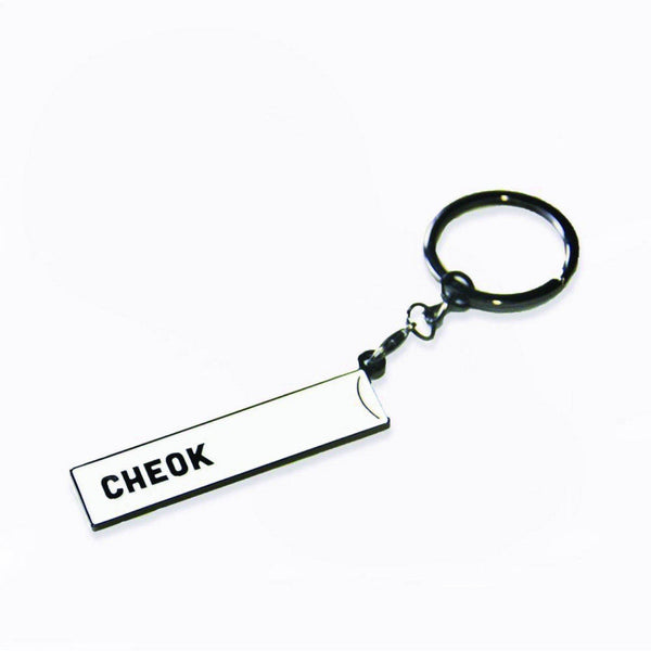Surname Badge Keychain - Cheok - KLOSH