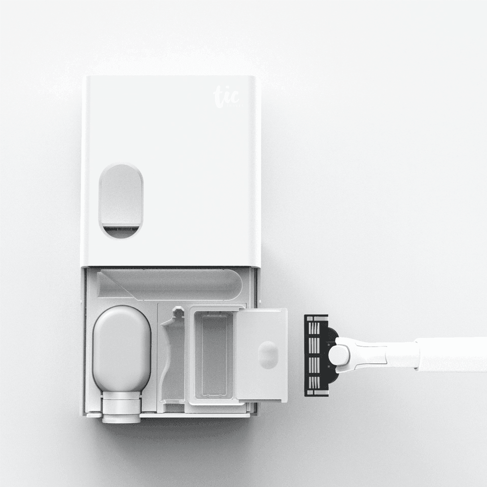 Tic Oral Care & Razor Kit - Matte White - KLOSH